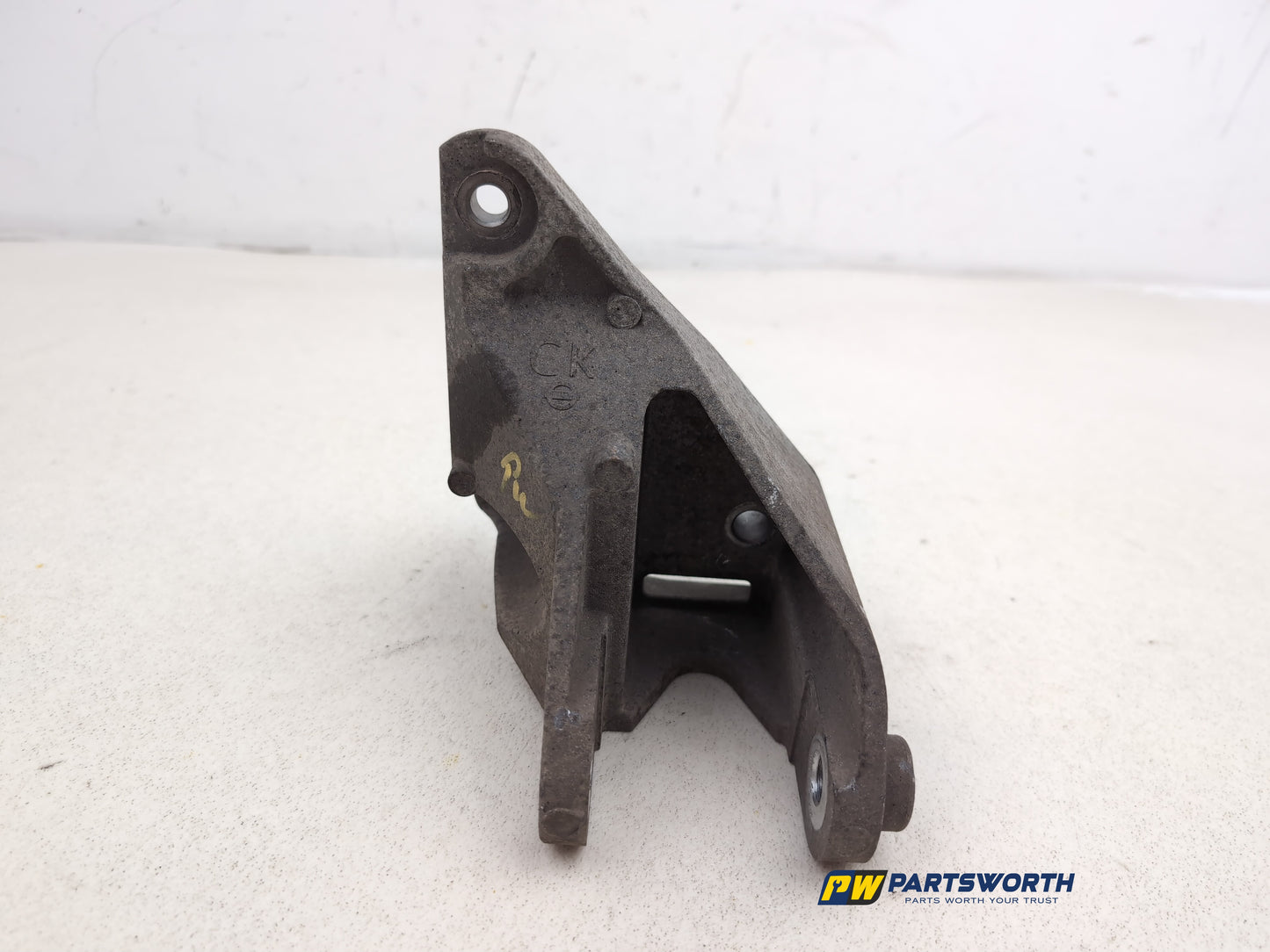 Engine Mounting Bracket 10