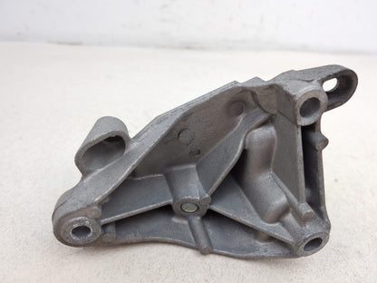 Engine Mounting Bracket 5