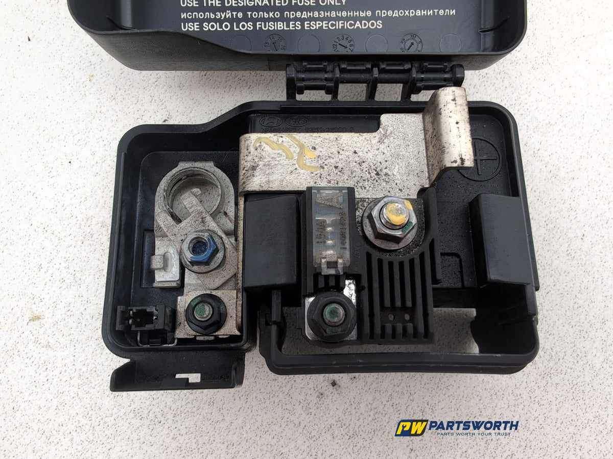 Positive Pole Battery Power Boot Distribution Fuse Box 5