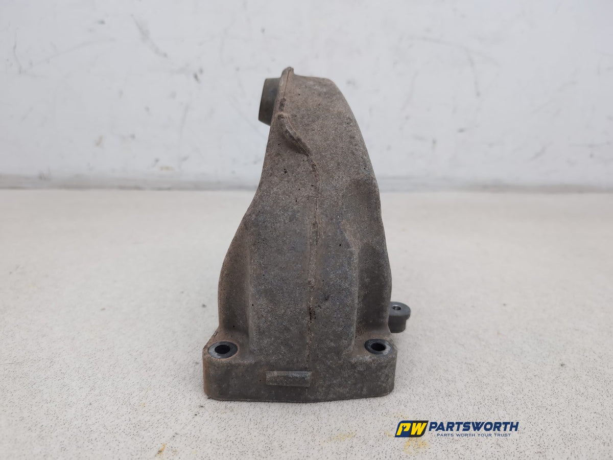 Engine Mounting RH 5