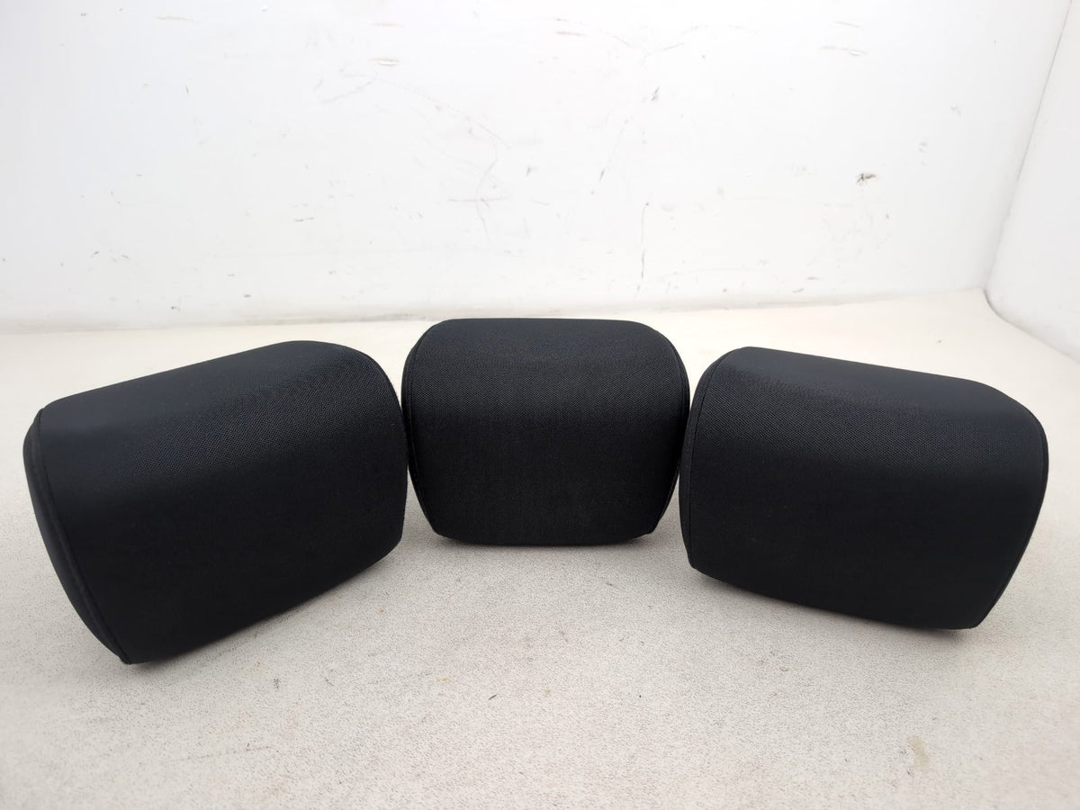 Rear Headrest 5