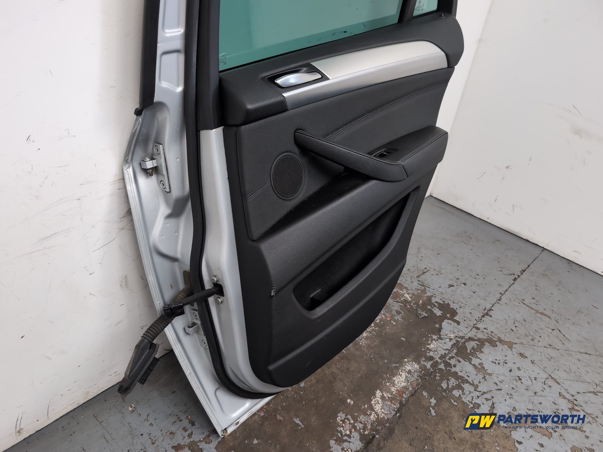 Door Rear RH 14