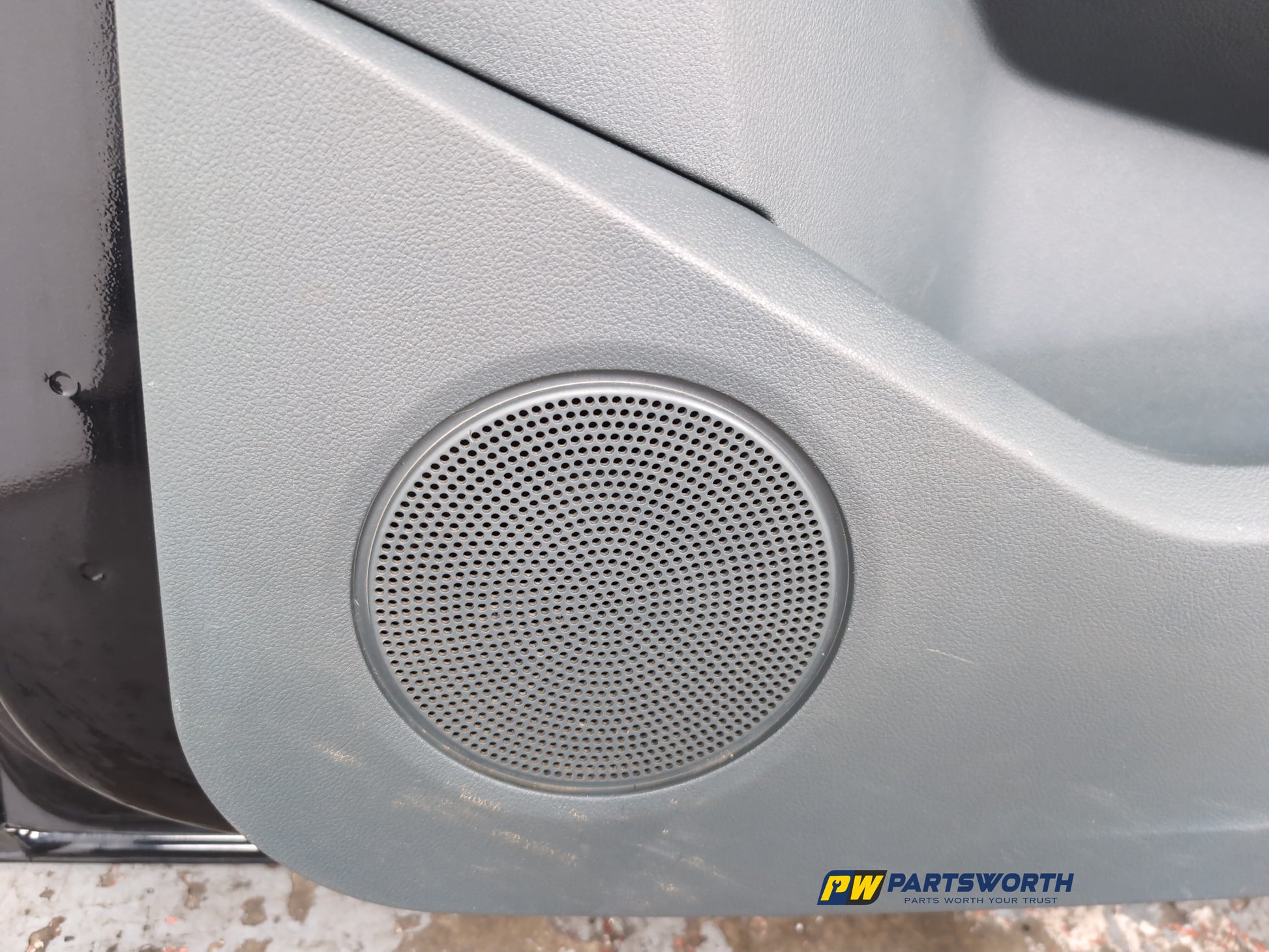 Door Front RH 14