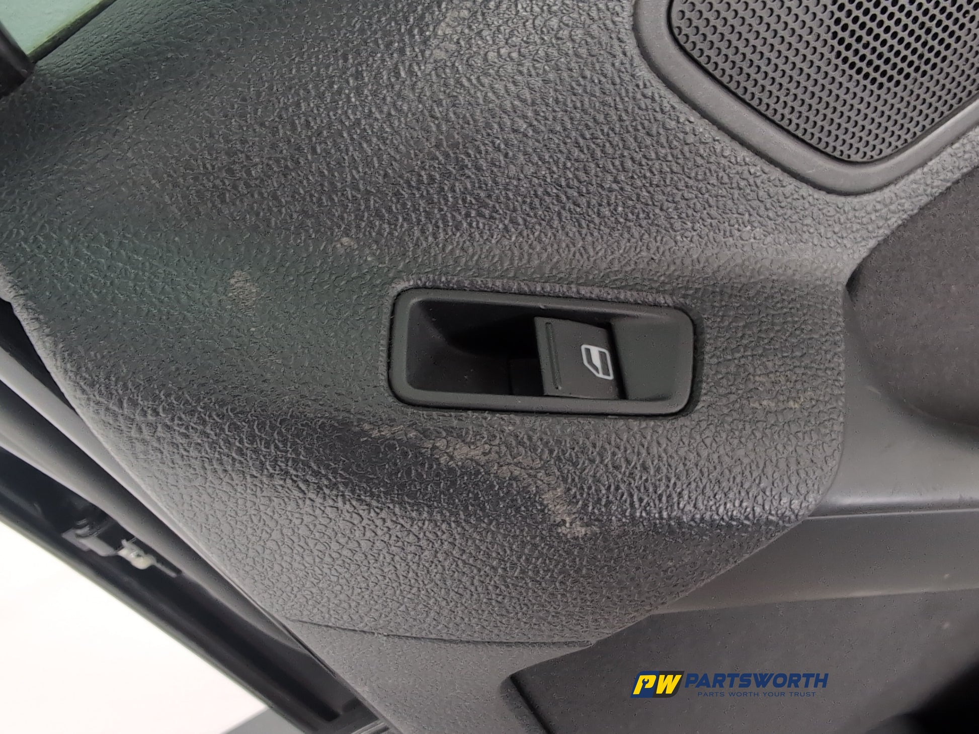 Door Rear RH 14