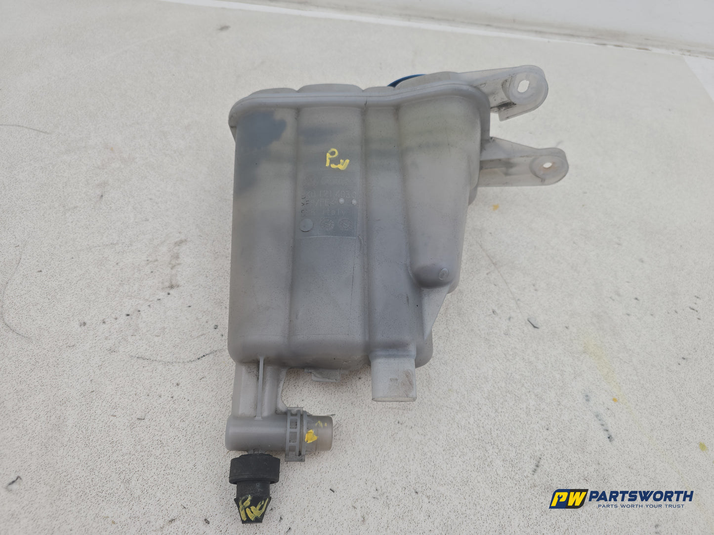 Radiator Expansion Tank 6