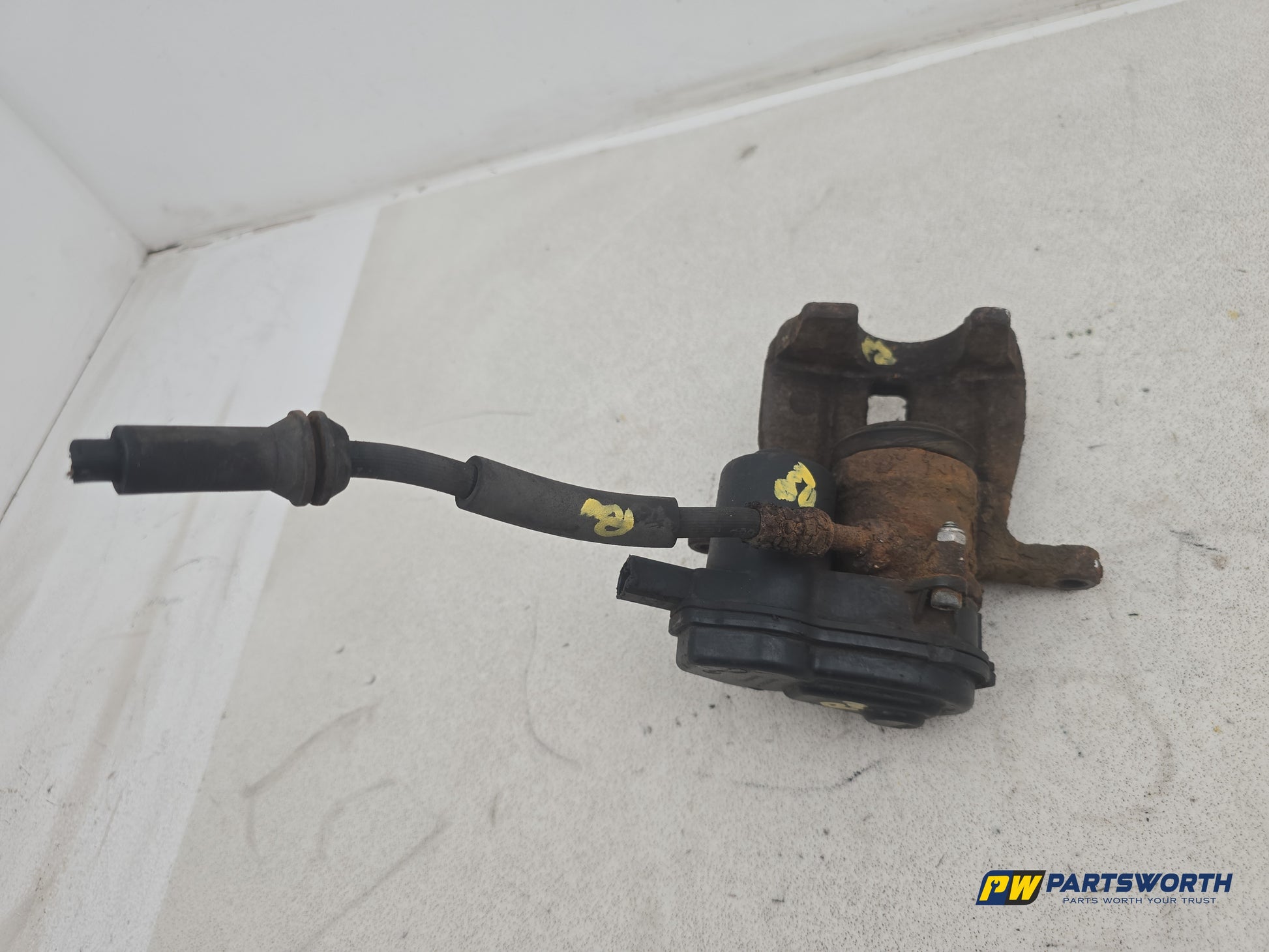 Brake Rear Caliper RH 6
