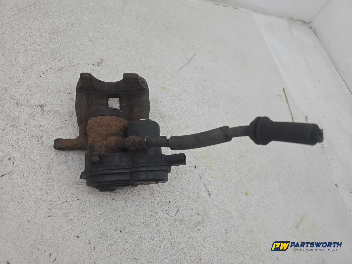 Brake Rear Caliper LH 6