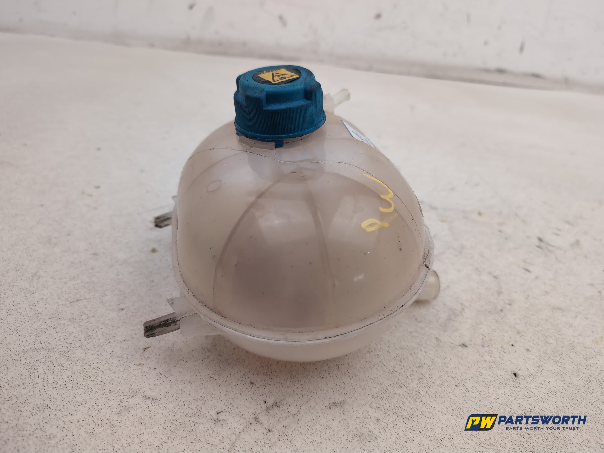 Radiator Expansion Tank 6