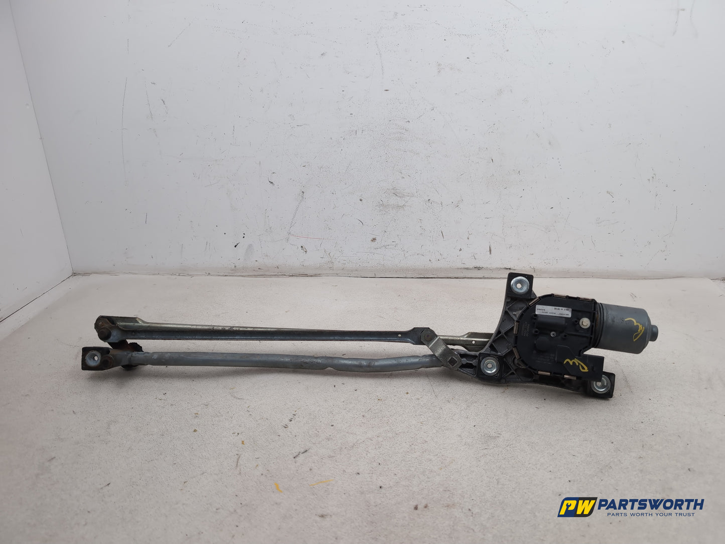 Front Wiper Motor & Mechanism / Linkage 6