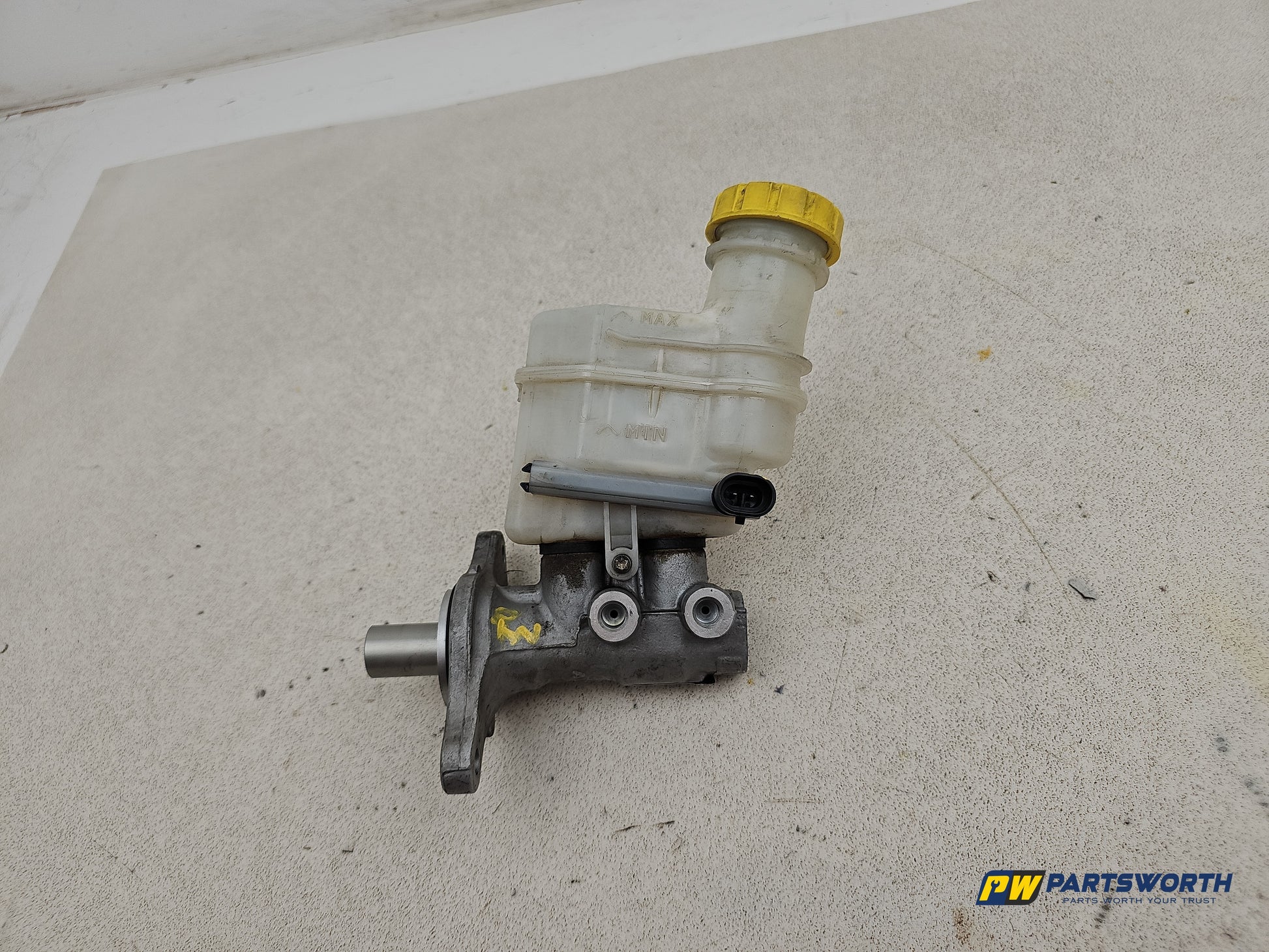 Brake Master Cylinder Assembly 6