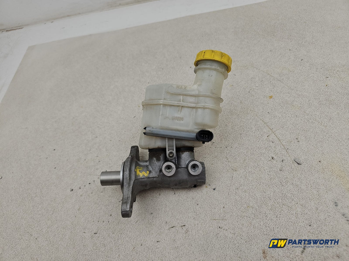 Brake Master Cylinder Assembly 6