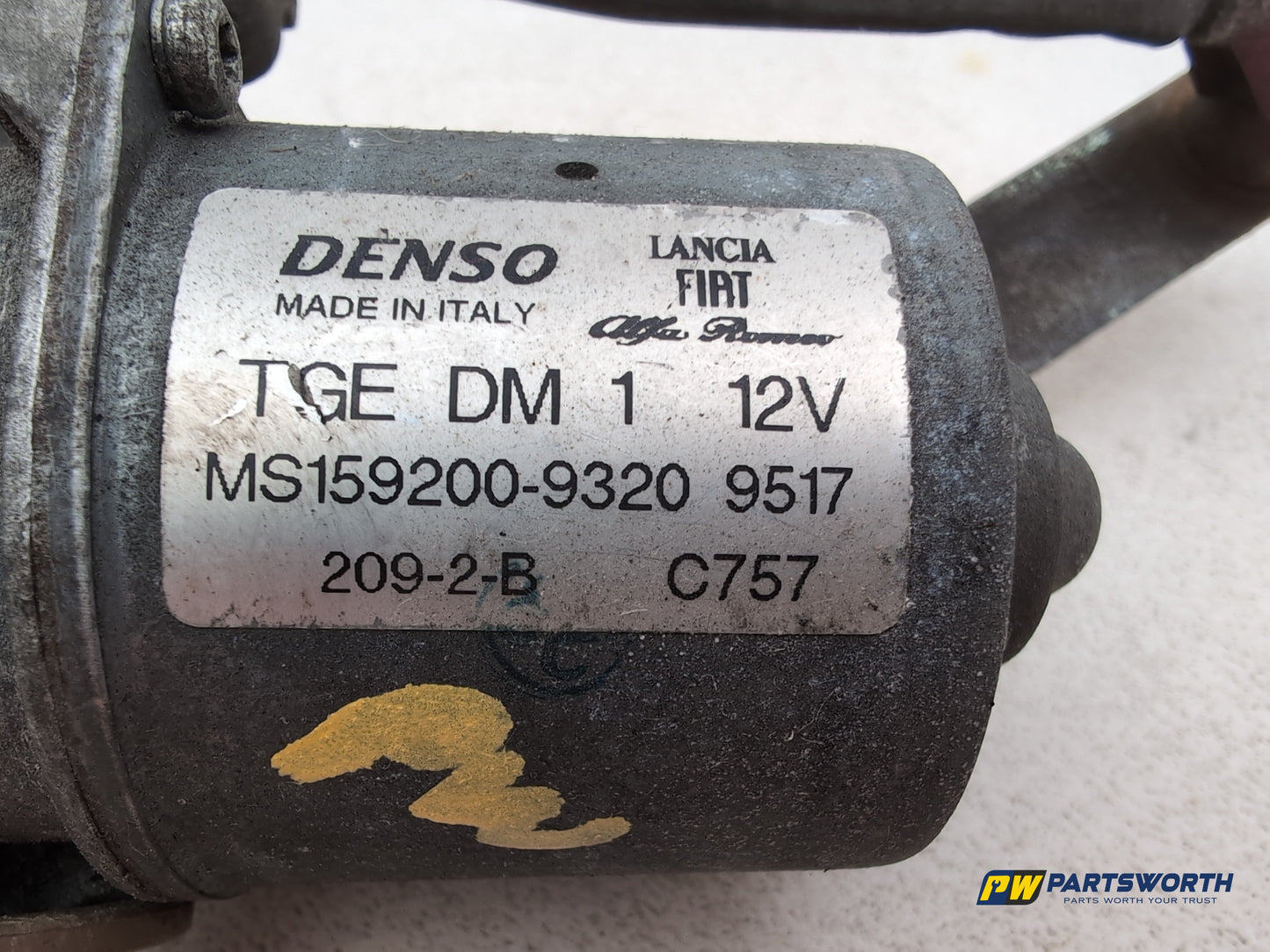 Front Wiper Motor & Mechanism / Linkage 6