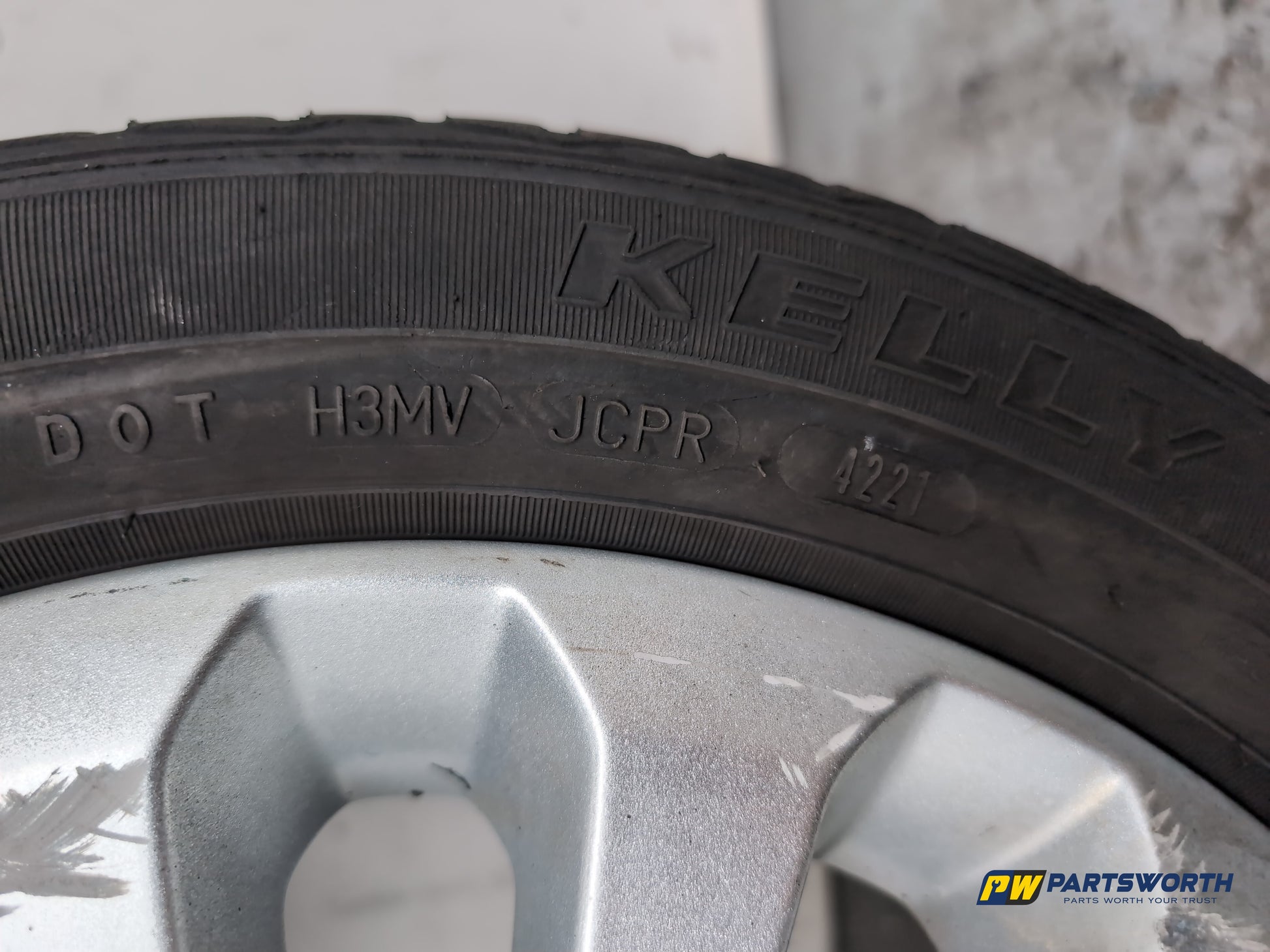 Wheel Road Alloy 6