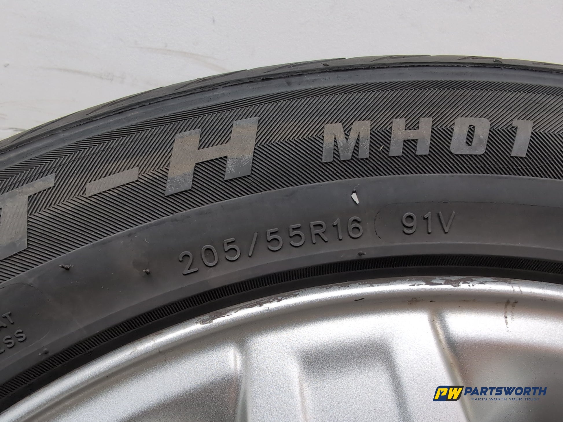 Wheel Road Alloy 6