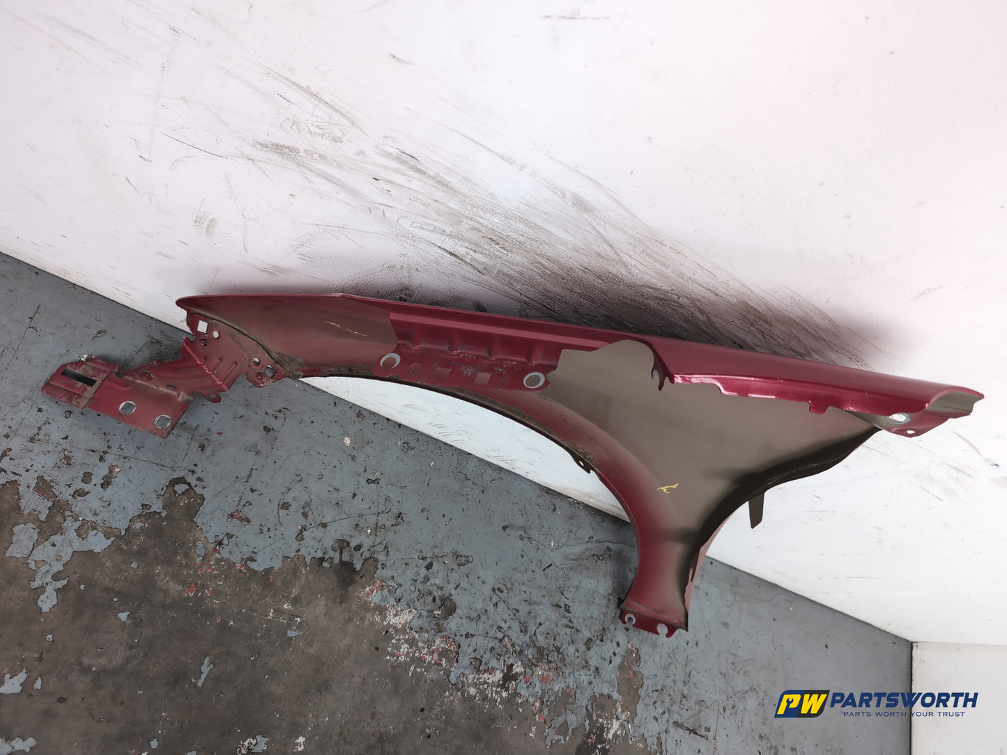 Wing Front RH 6