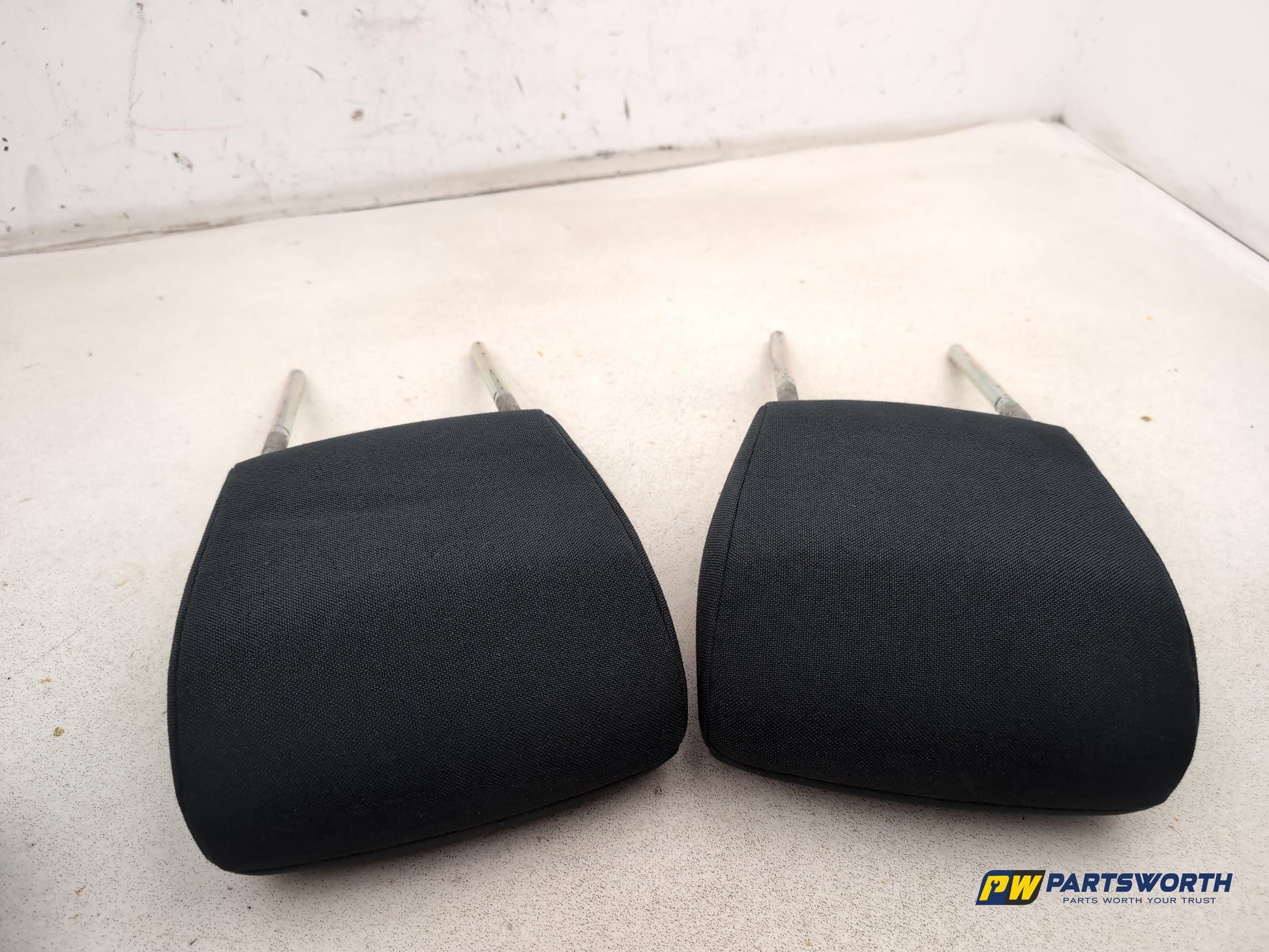 Rear Headrest 6