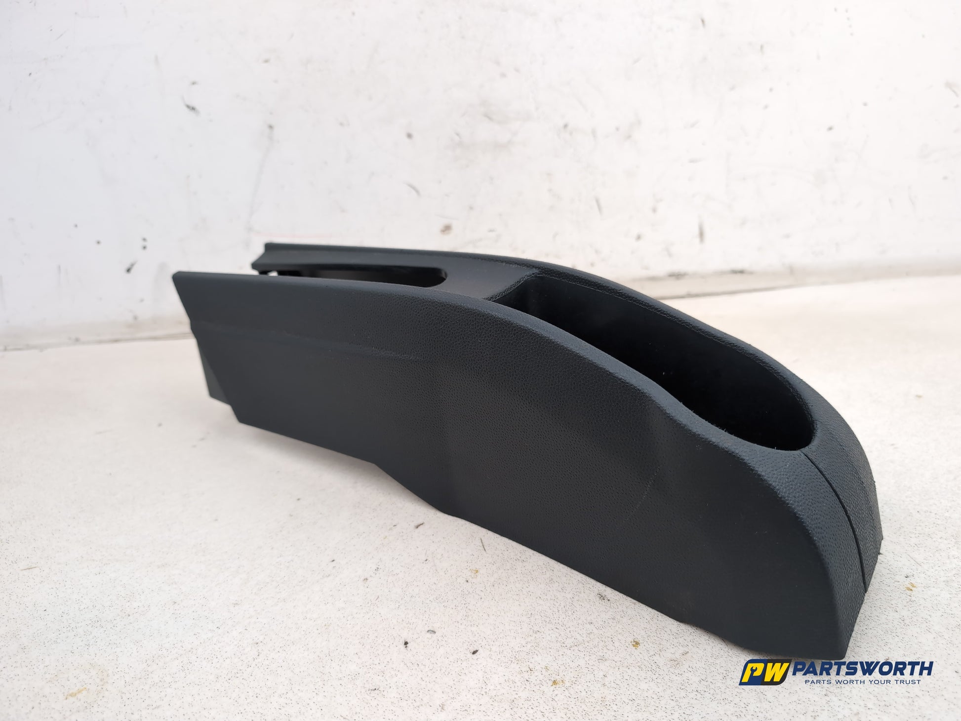 Centre Console Cup Holder 6