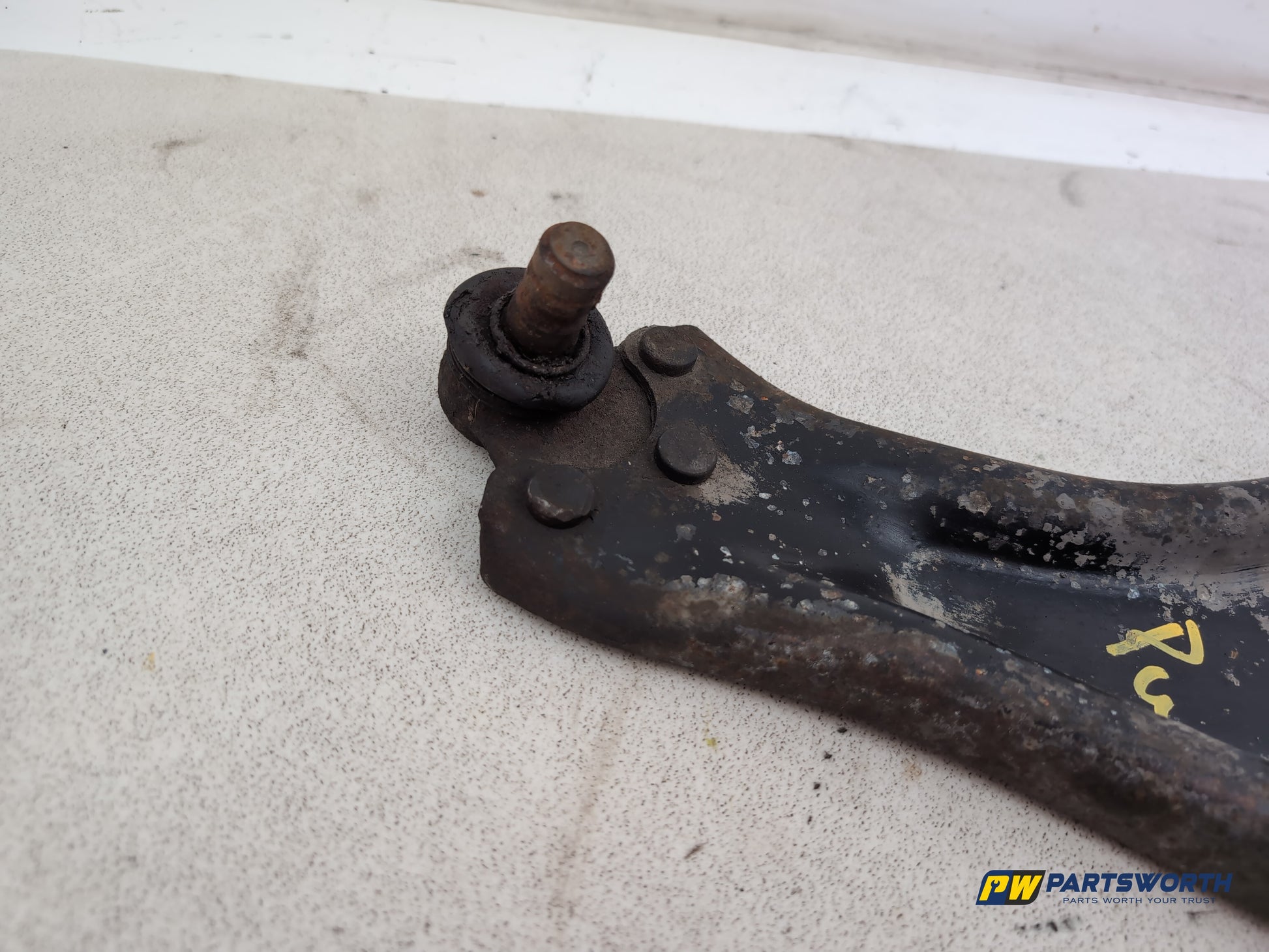 Suspension Arm Front Lower Wishbone RH 6