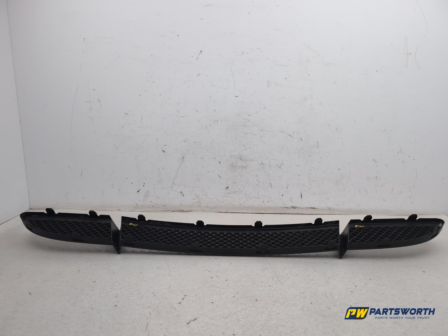 Grille Front 6