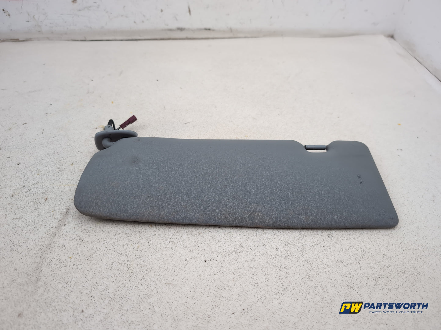 Sun Visor RH 6