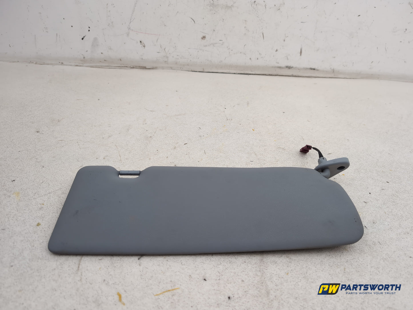 Sun Visor LH 6