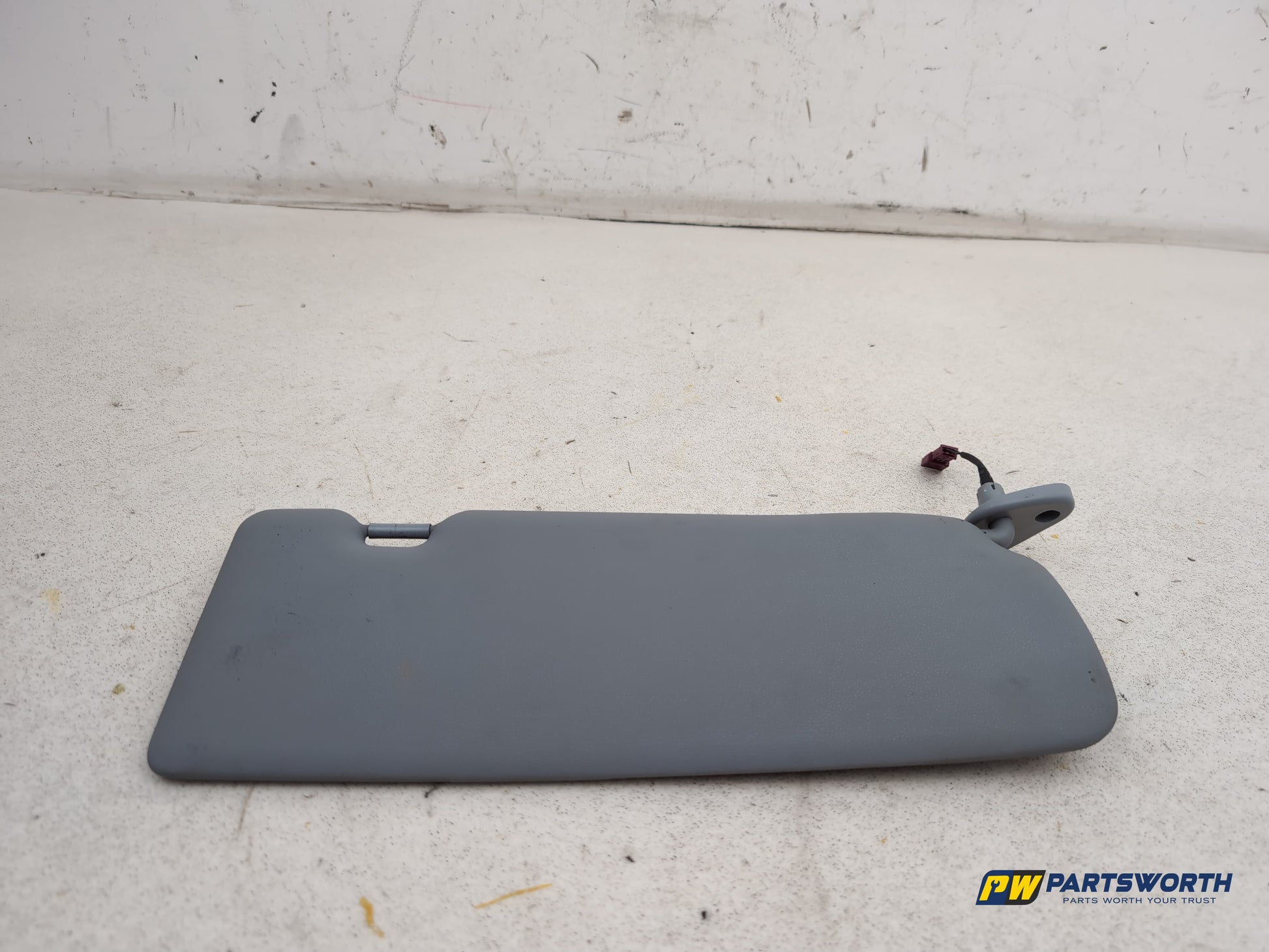 Sun Visor LH 6