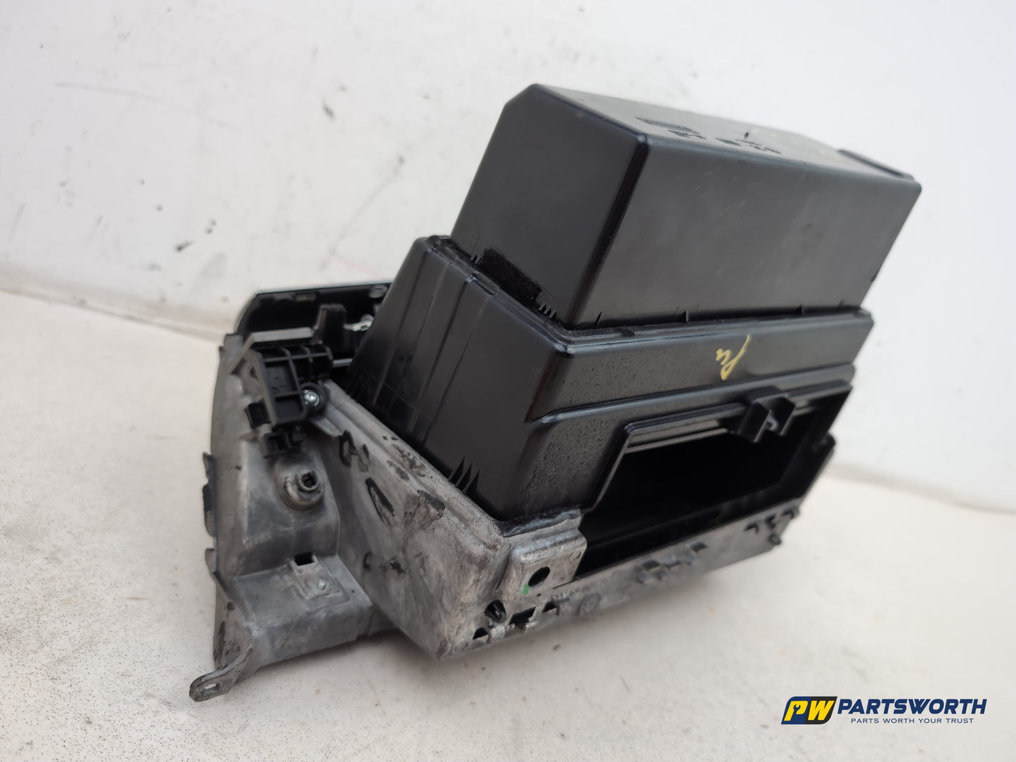 Glove Compartment Assembly 7
