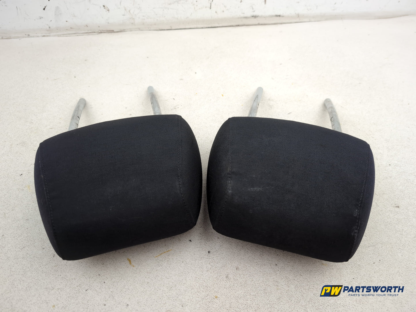 Headrest Front Pair 6