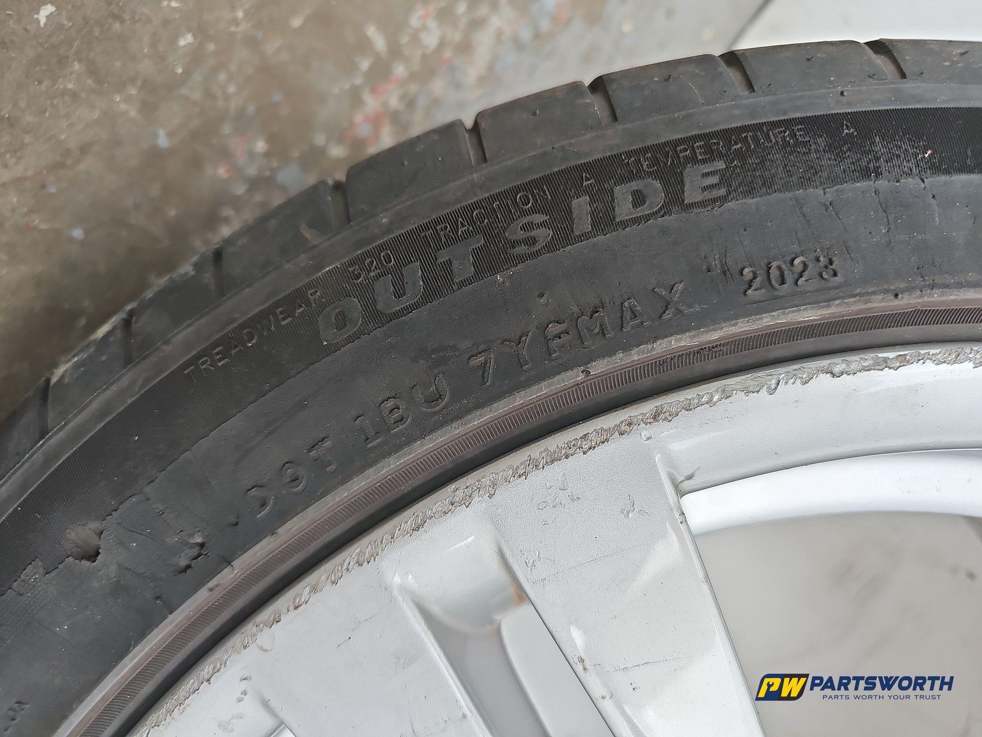 Wheel Road Alloy 6