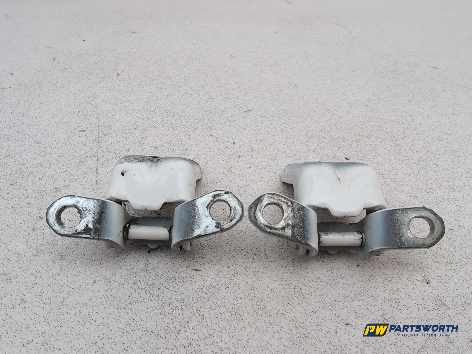 RH Front Door Hinge Pair  6