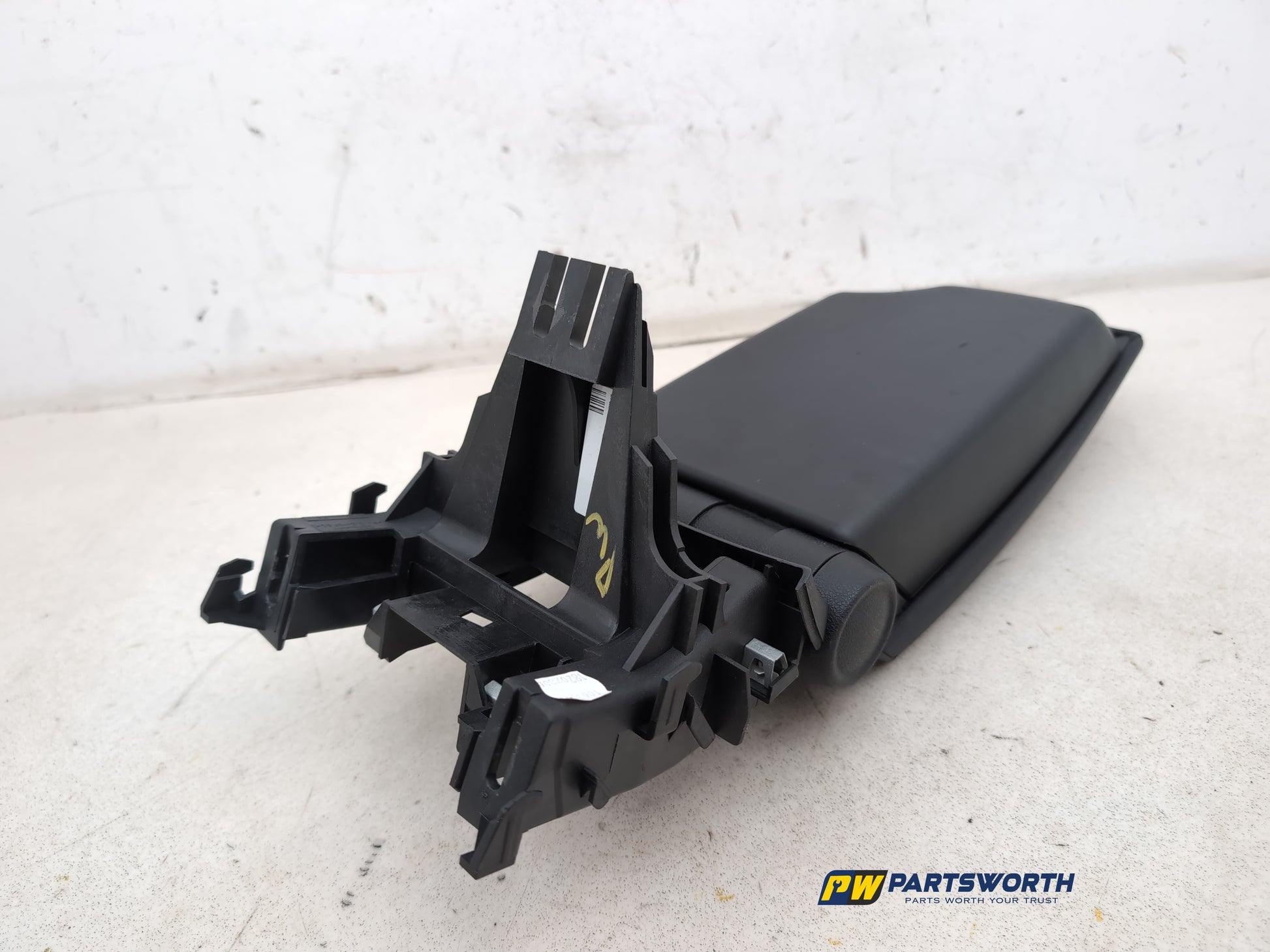 Centre Console Armrest 6