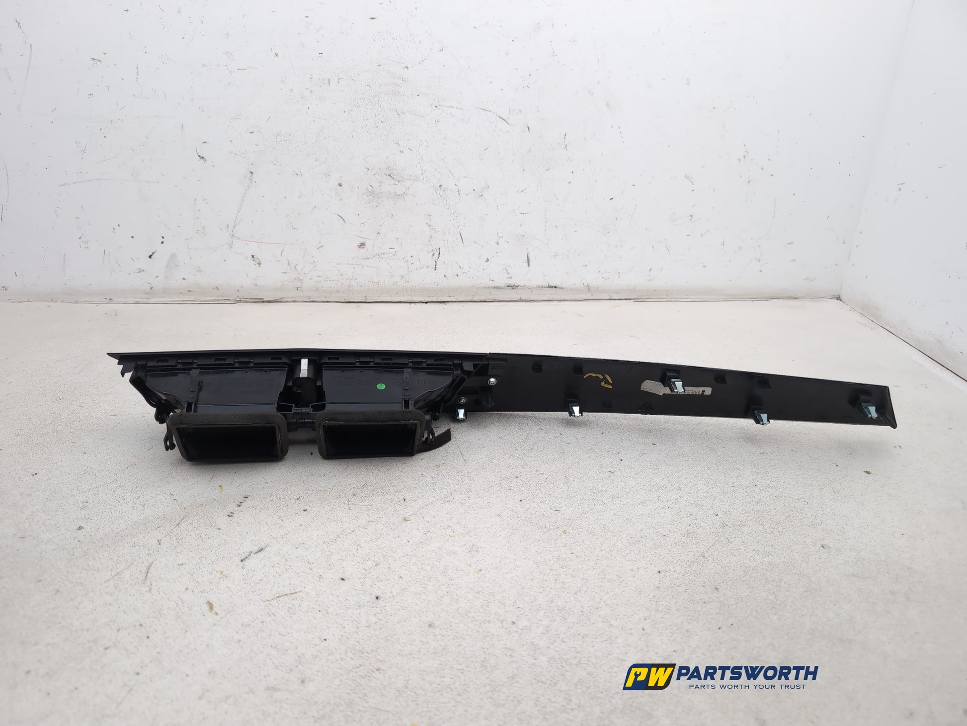 Dashboard Trim With Air Vent  6