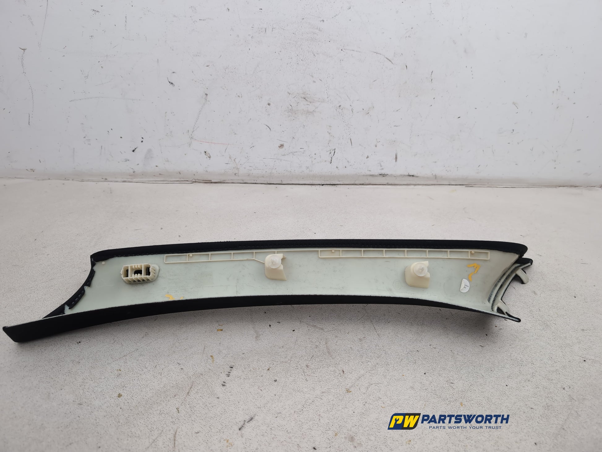 RH A Pillar Trim  6