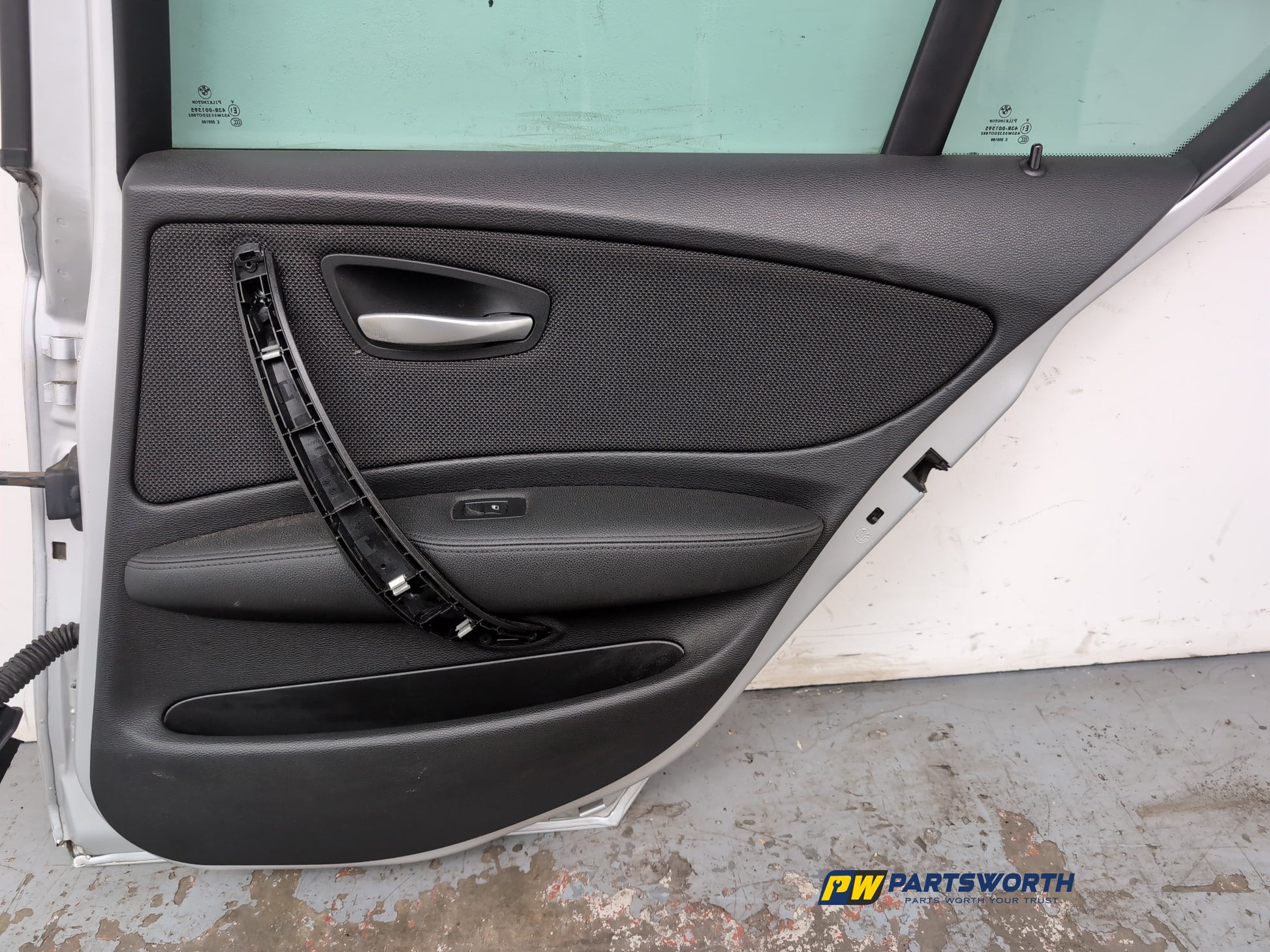 Door Rear RH 6