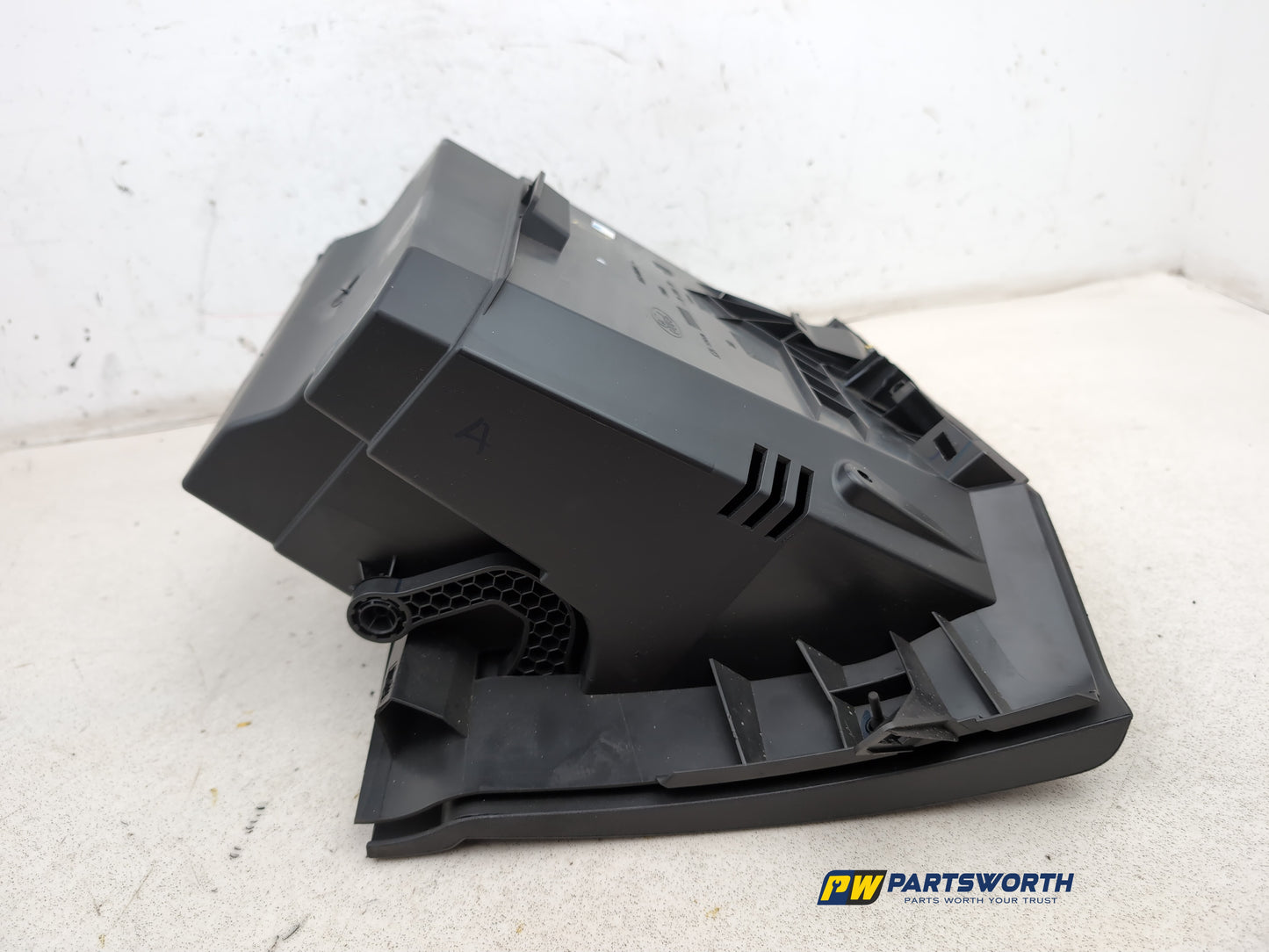 Glove Compartment Assembly 6