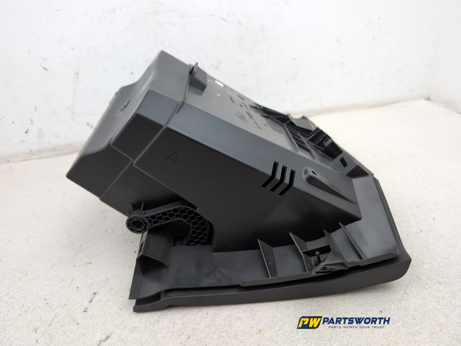 Glove Compartment Assembly 6