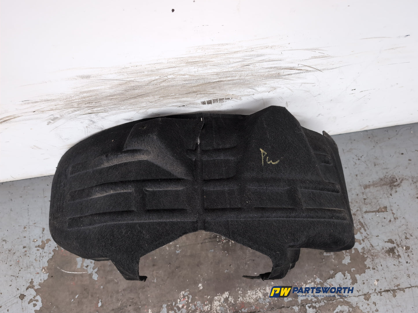 Moulding Wheel Arch Rear RH 6
