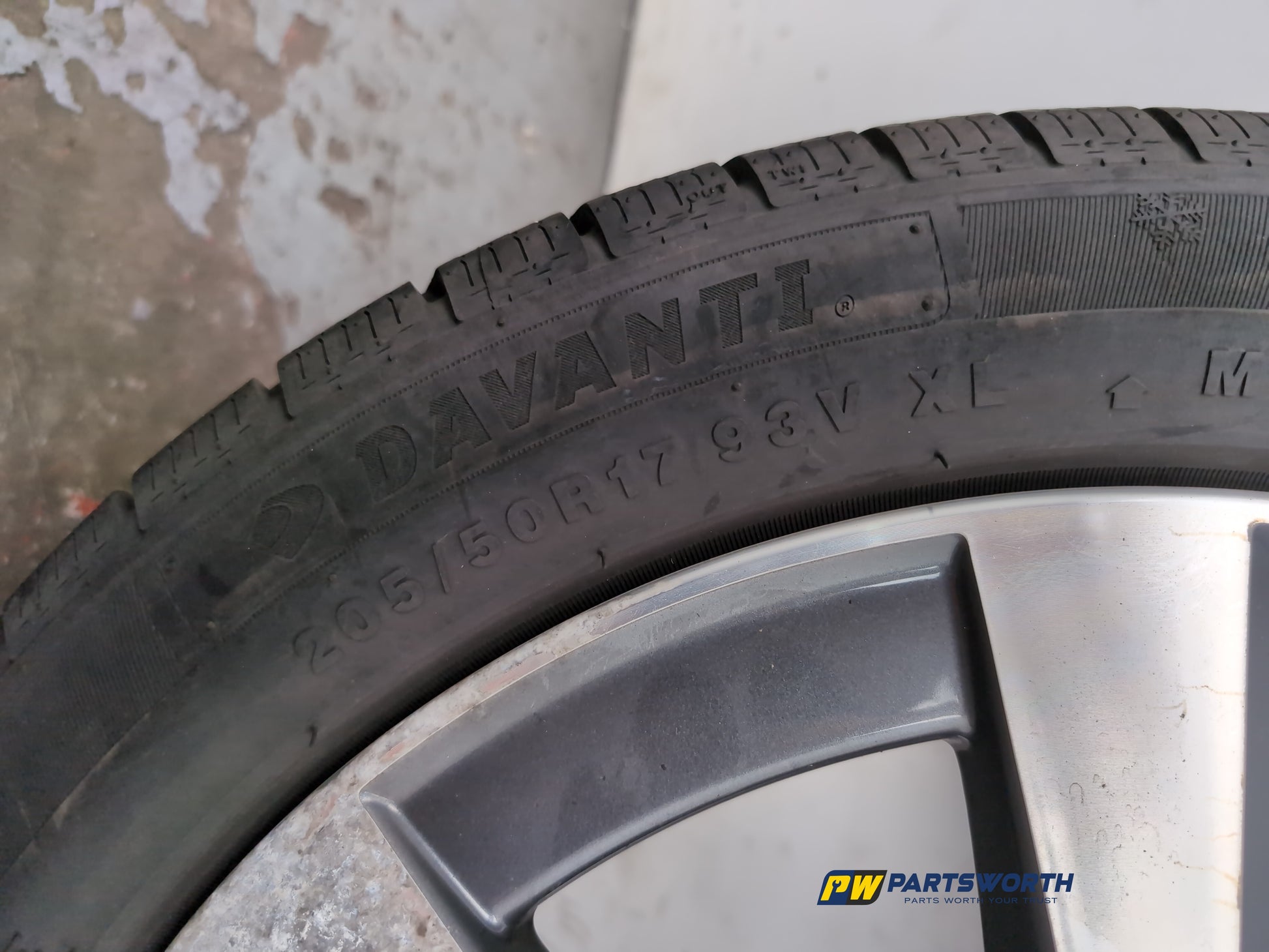Wheel Road Alloy 6