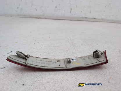 Reflector Rear LH 6