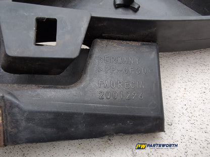 Headlamp Panel Support Bracket RH 6