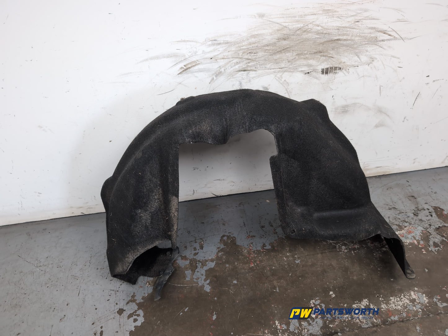 Moulding Wheel Arch Rear RH 6