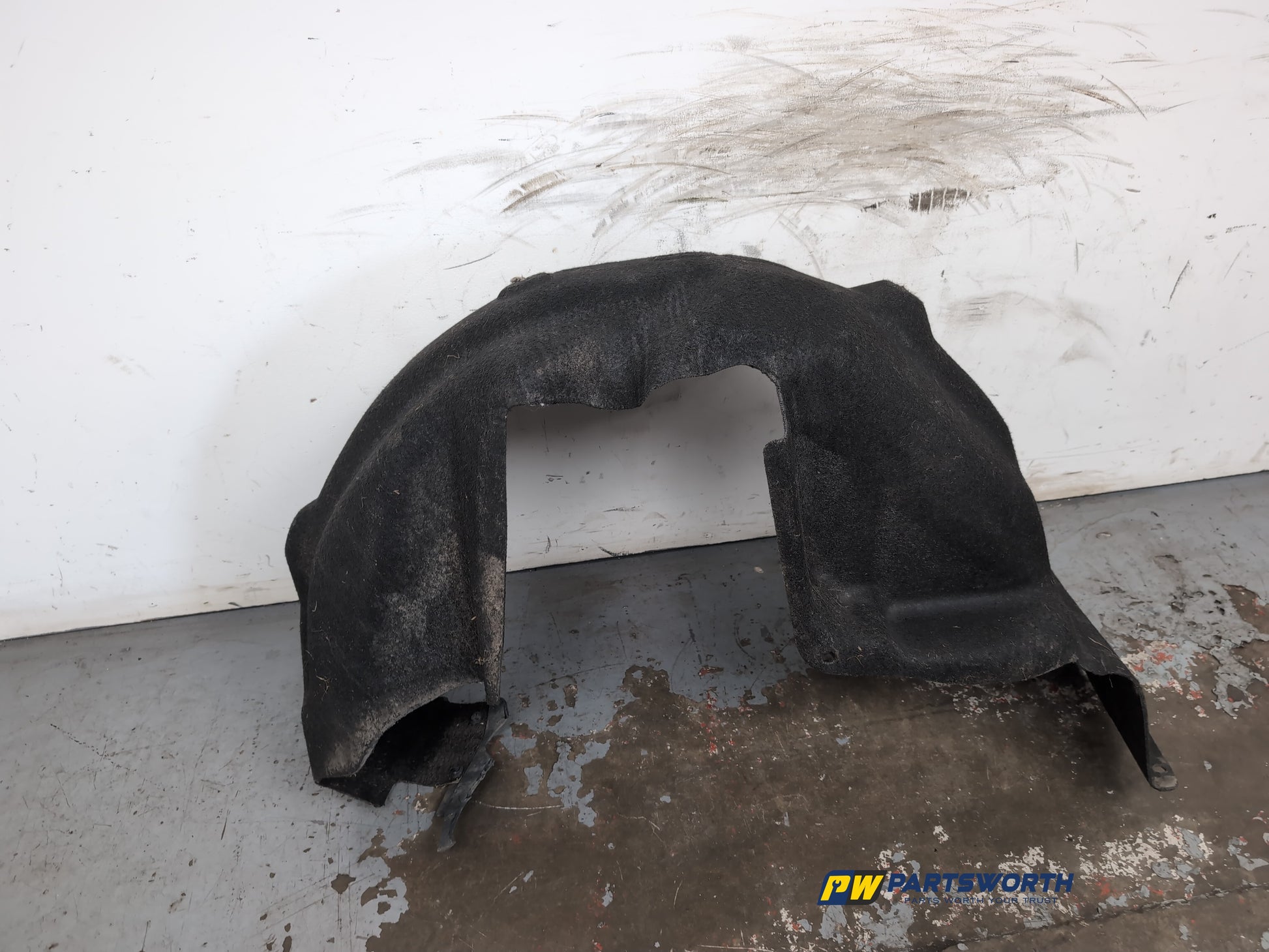 Moulding Wheel Arch Rear RH 6