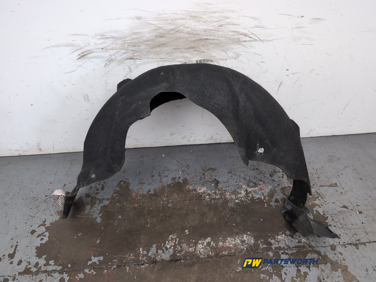 Moulding Wheel Arch Rear LH 6