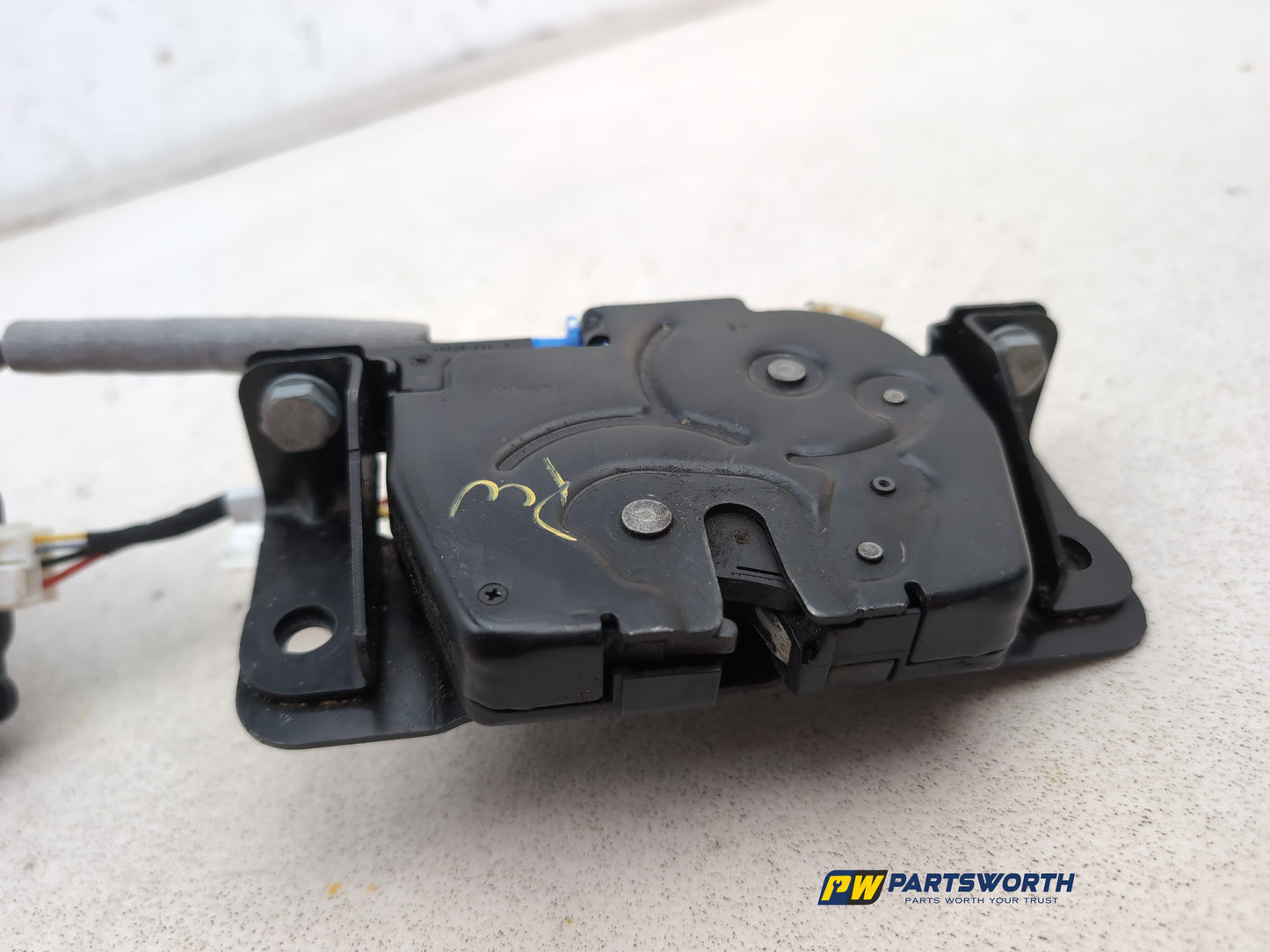 Boot Lid Lock 6