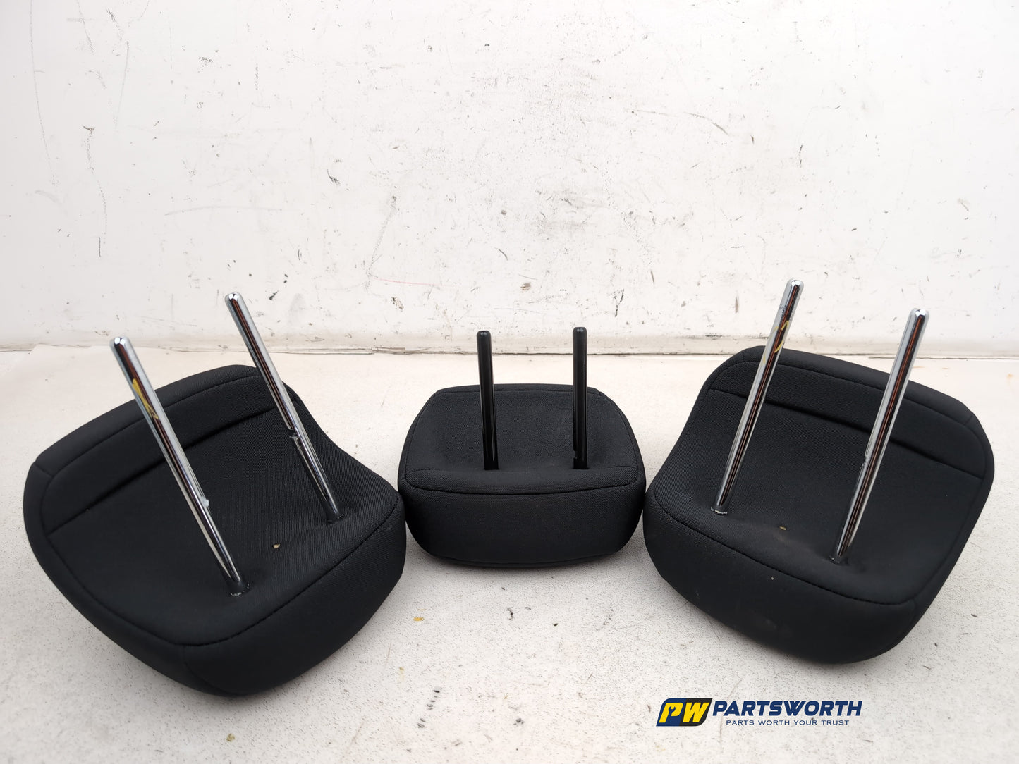 Rear Headrest 6