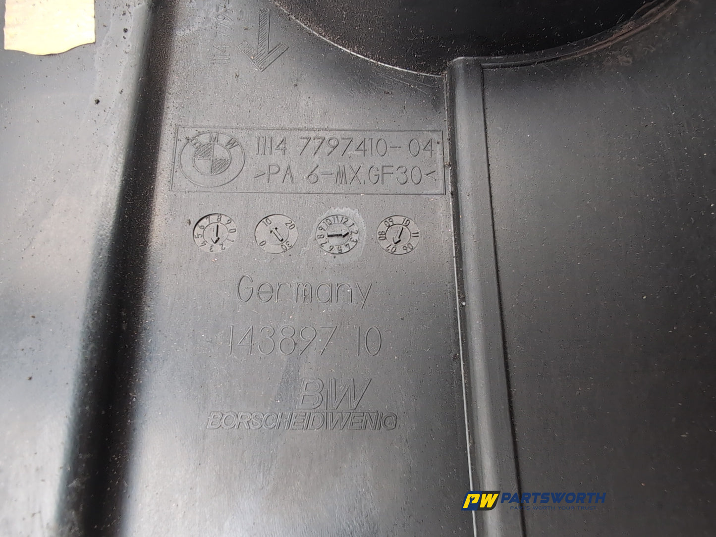 Engine Cover 6