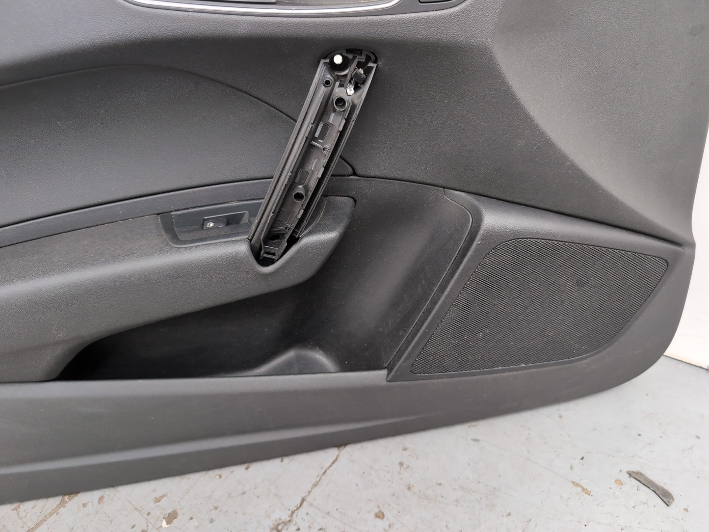 Front Left Door Card 6