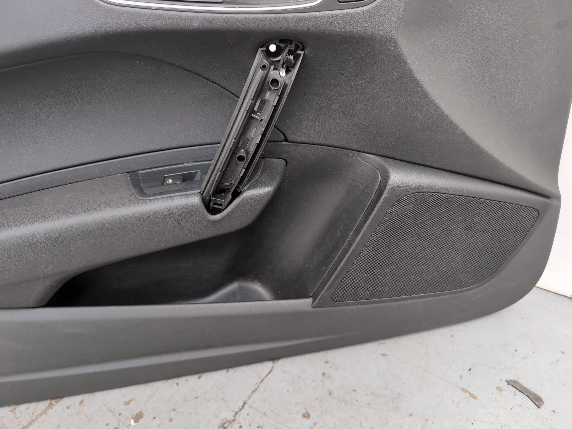 Front Left Door Card 6