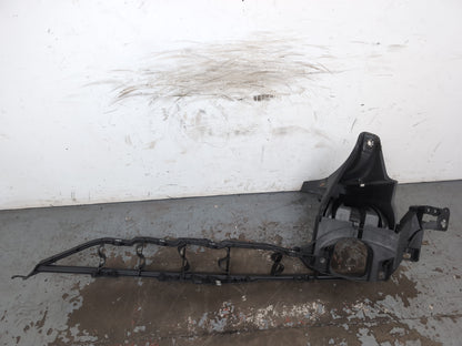 Headlamp Panel Support Bracket RH 6