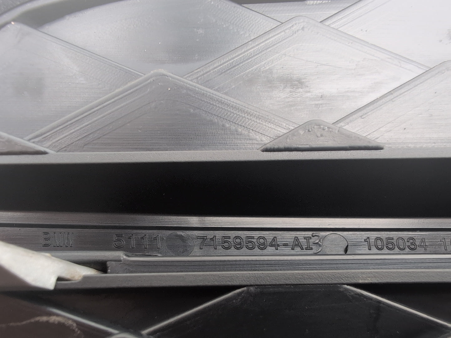 Grille Front RH 6